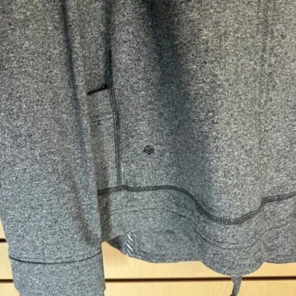 Lululemon Find Your Centre Wrap Jacket Hoodie Loose Fit Size 6 - Picture 7 of 7